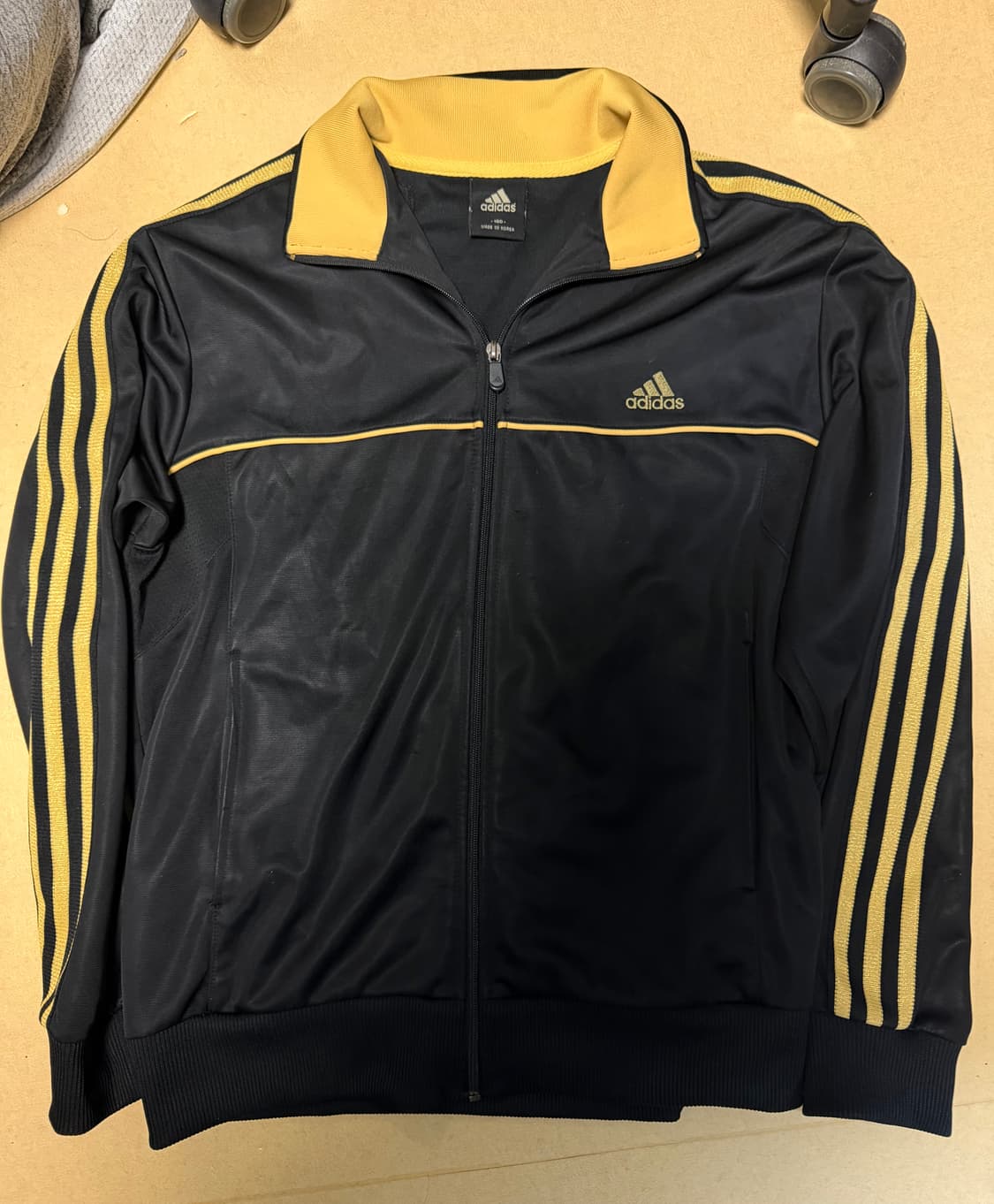 금색 블랙 아디다스 져지 갸루깔 빈티지 상품이미지1