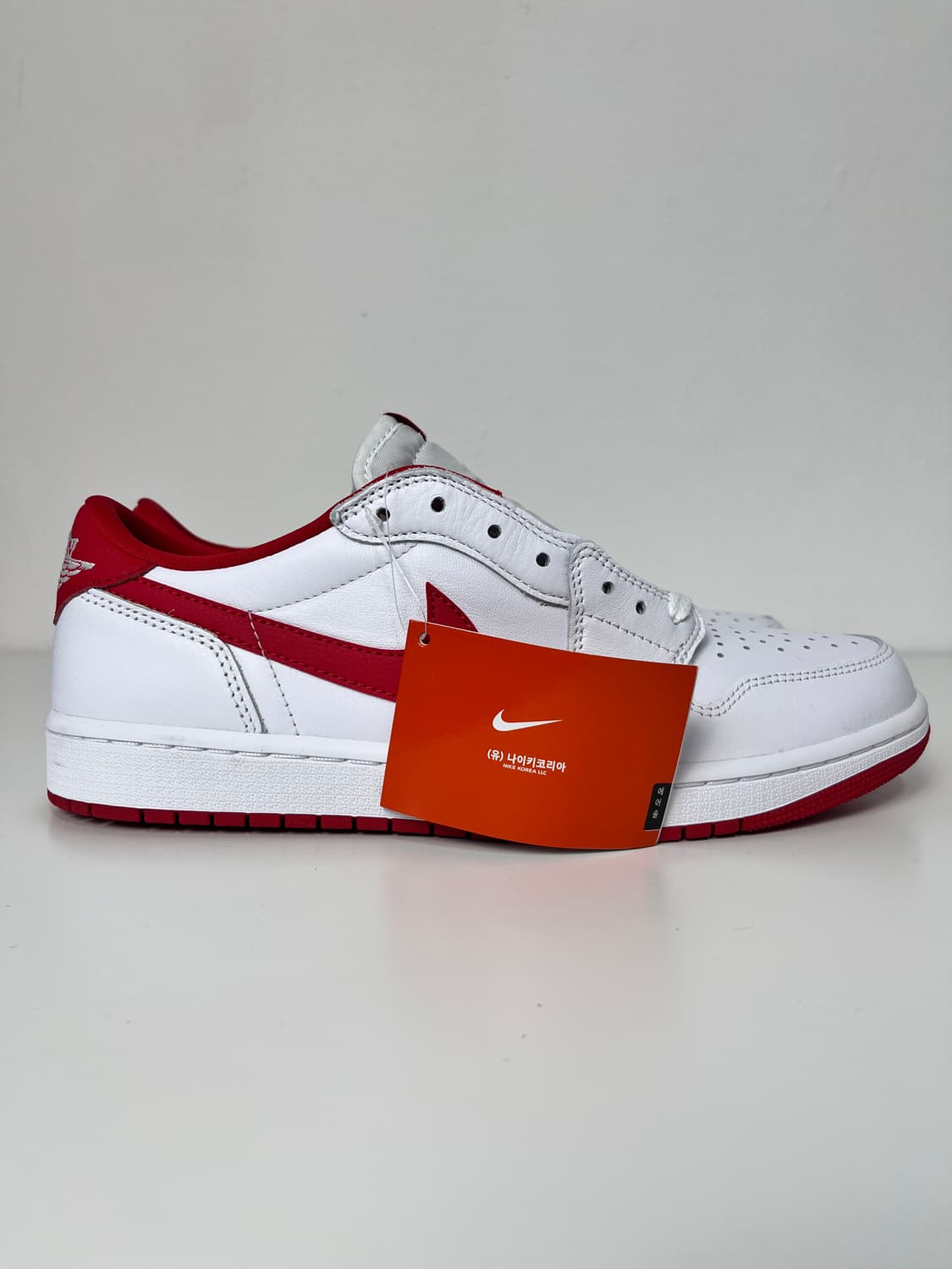 [280] 에어조던 1로우 흰빨 상품이미지6