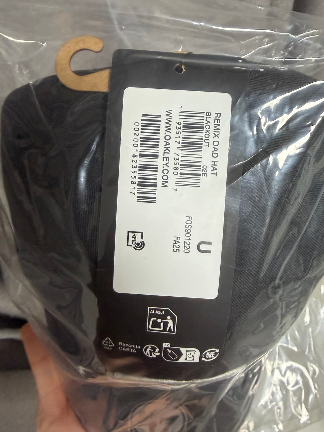 오클리 리믹스 대드 햇 블랙아웃  상품이미지3