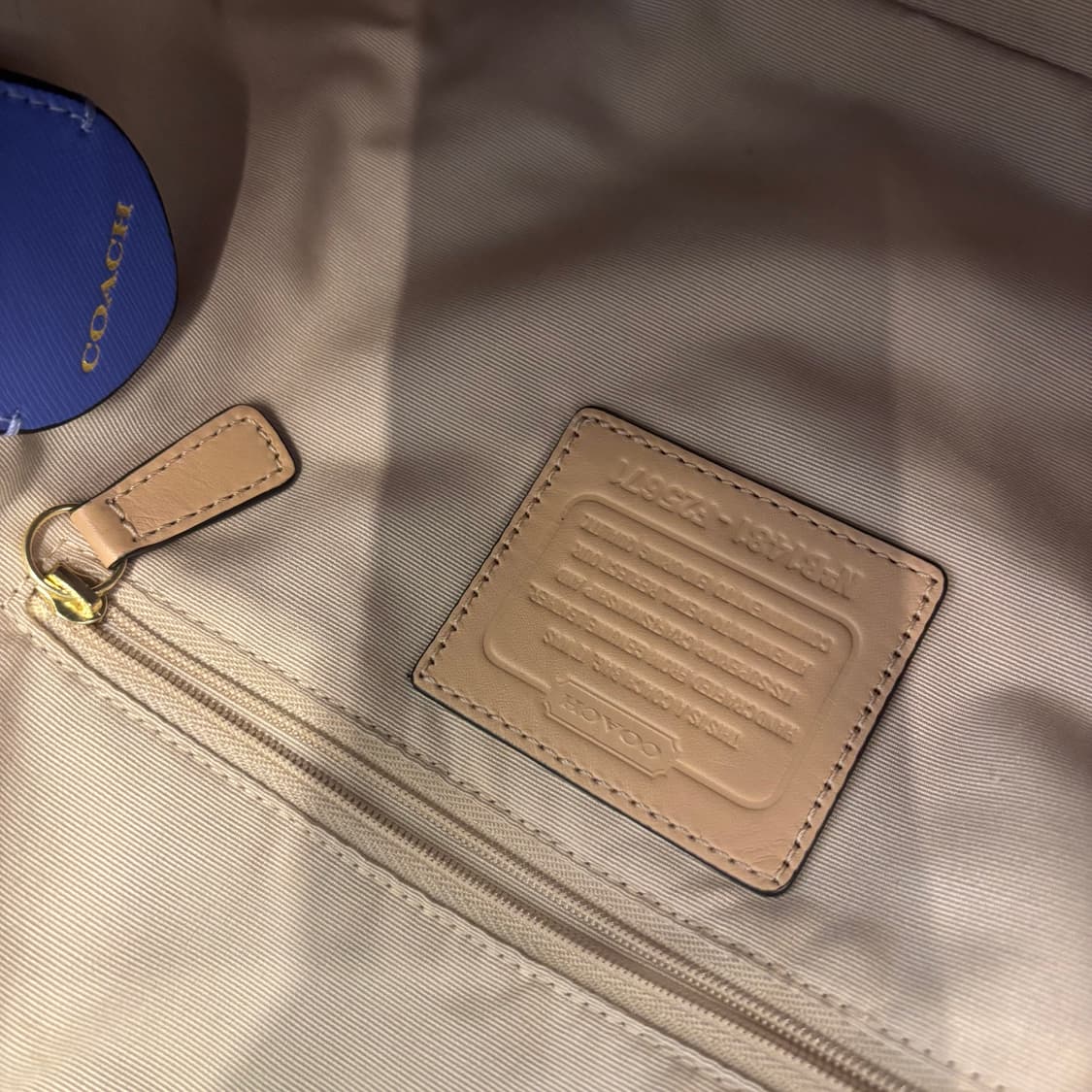 정품 코치 가죽 반달 토트백     상품이미지8