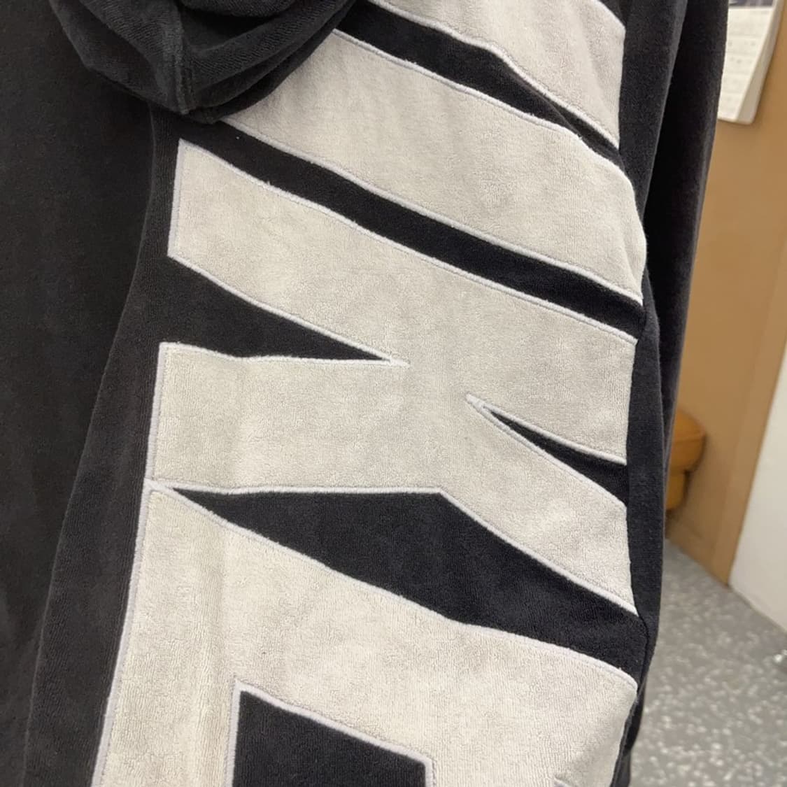 나이키 스포티 캐주얼 벨벳 빅로고 후드집업 XL C08807 상품이미지7