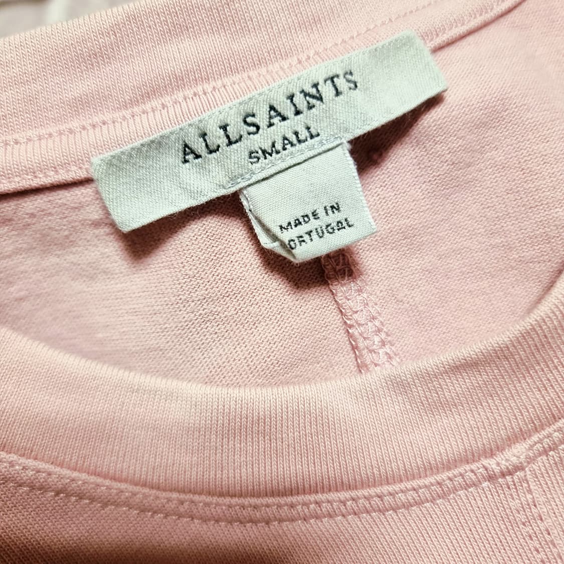 올세인츠 크롭 셔링 가오리핏 코튼 티 (55-66/표기S) 상태완벽 상품이미지4