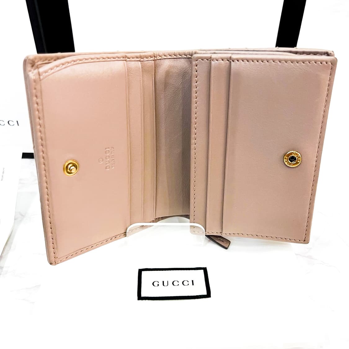 구찌 GG 마몬트 마틀라세 지갑 상품이미지4