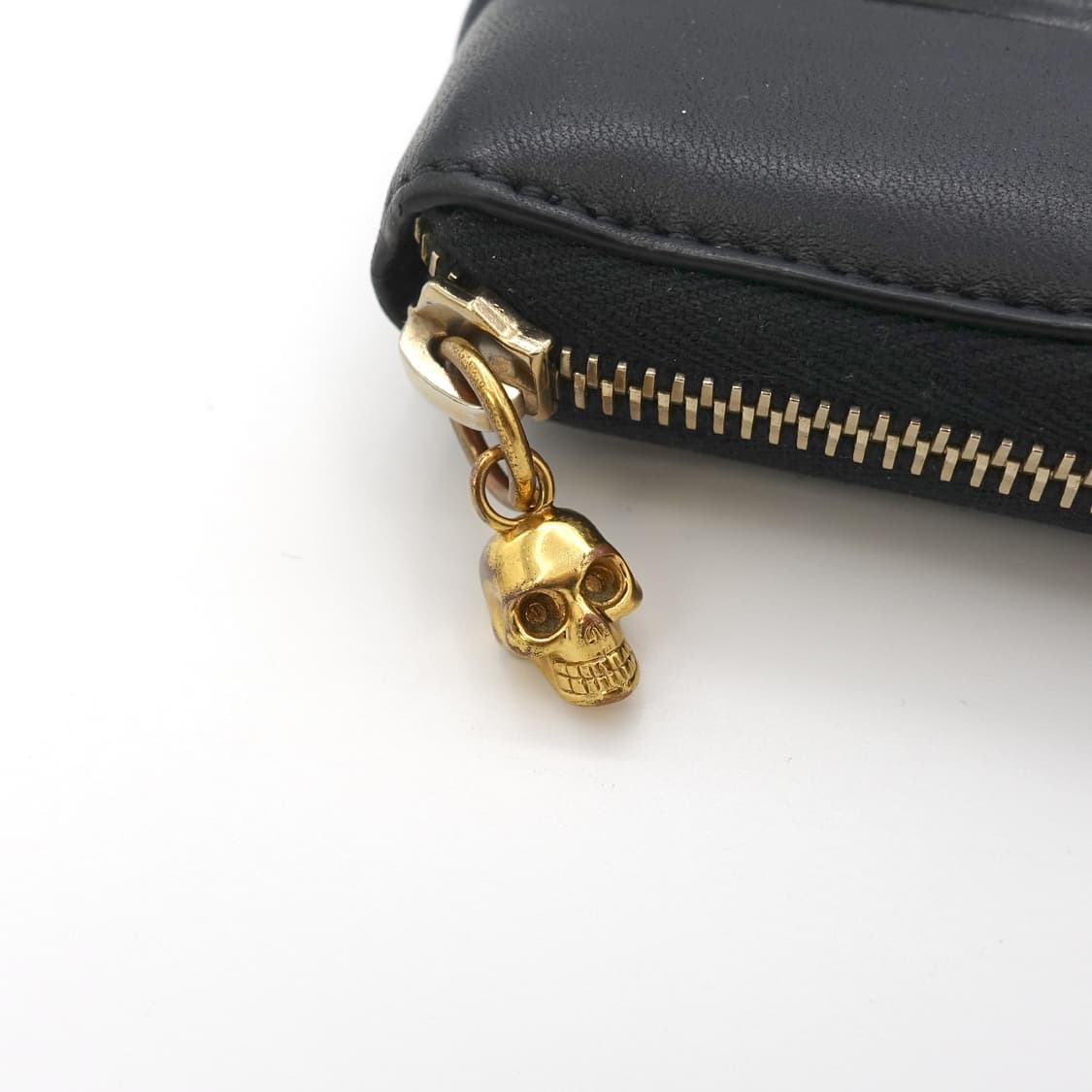 ALEXANDER MCQUEEN RIB CAGE LEATHER PURSE 상품이미지7