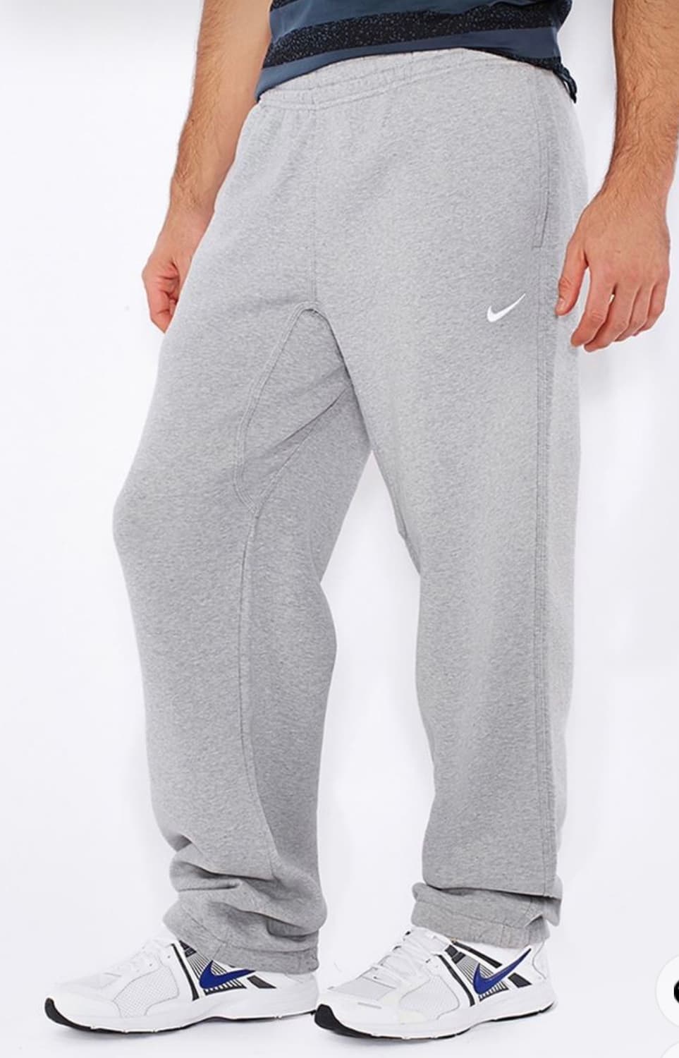 01-826425-063-나이키-스우시커프드팬츠-그레이 상품이미지2