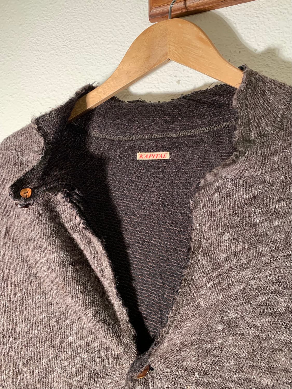 캐피탈 사이드 버튼 사선 가디건 상품이미지2