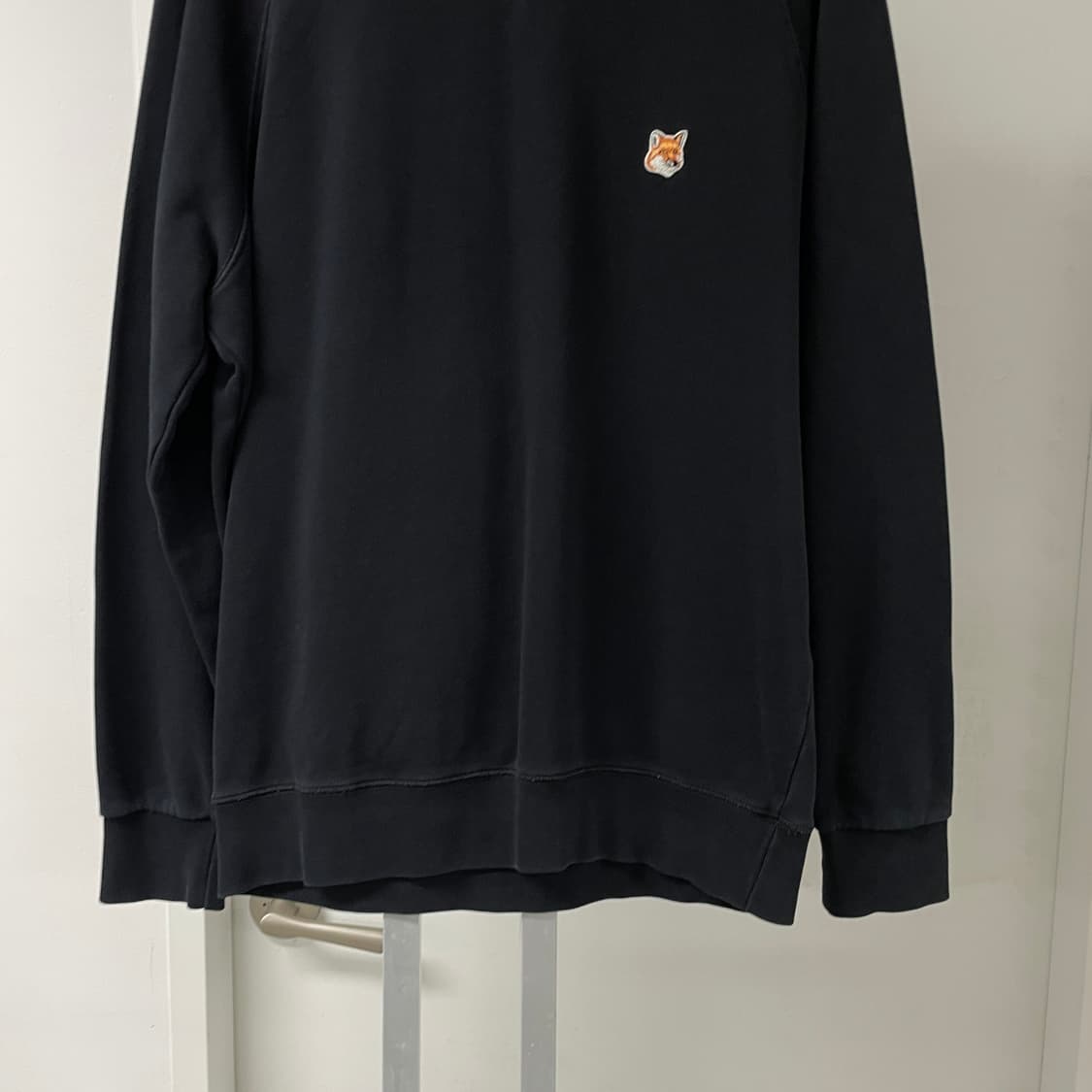 메종키츠네 블랙 폭스 맨투맨 L 상품이미지3