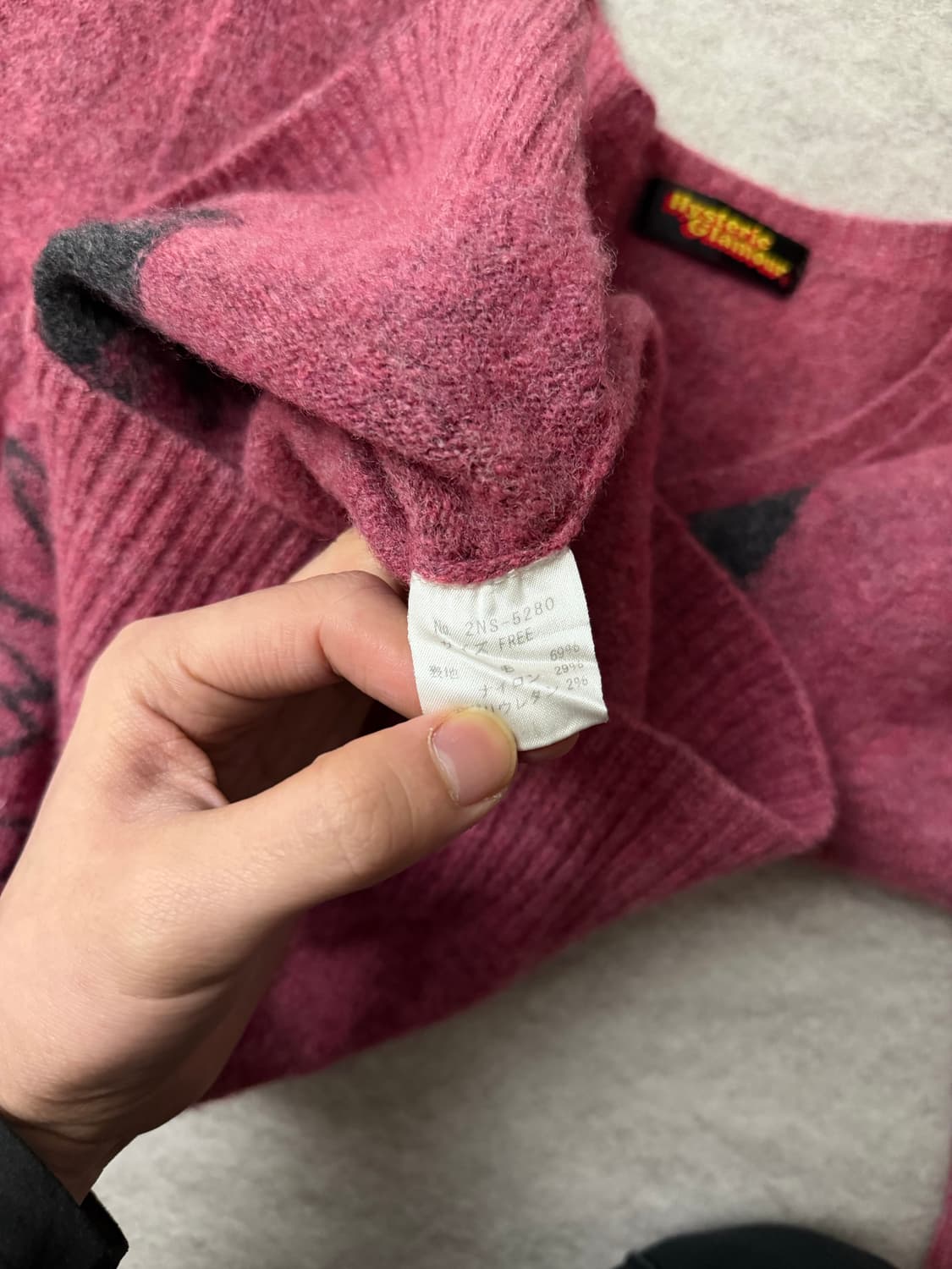 히스테릭글래머 브이넥니트 상품이미지7