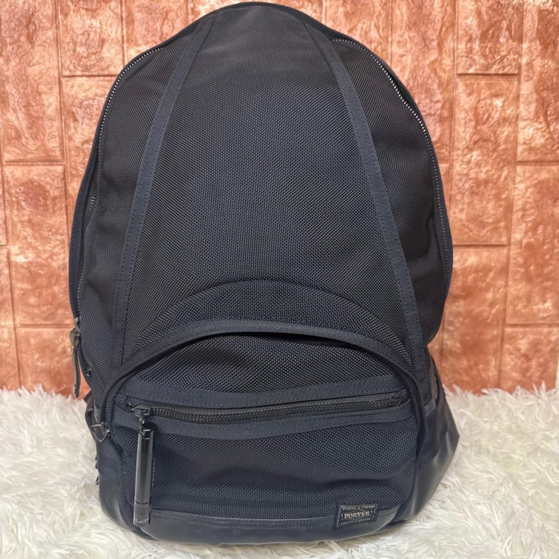 포터 히트 데이팩 블랙 백팩 상품이미지1