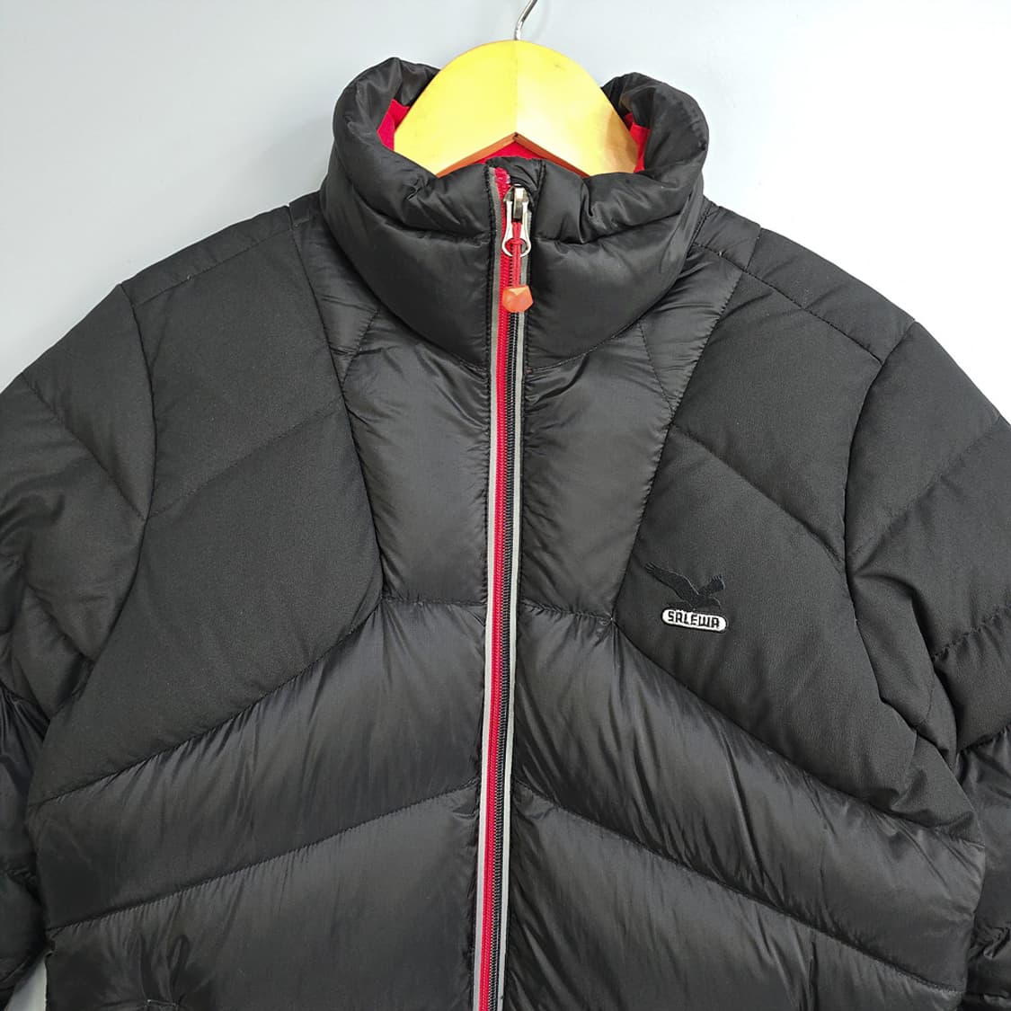 살레와 SALEWA 여성 구스다운패딩 S (슬림핏) 상품이미지2