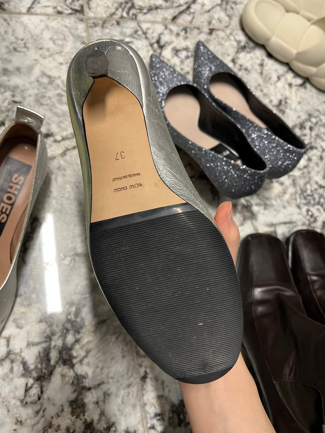 골든구스 펌프스 상품이미지3