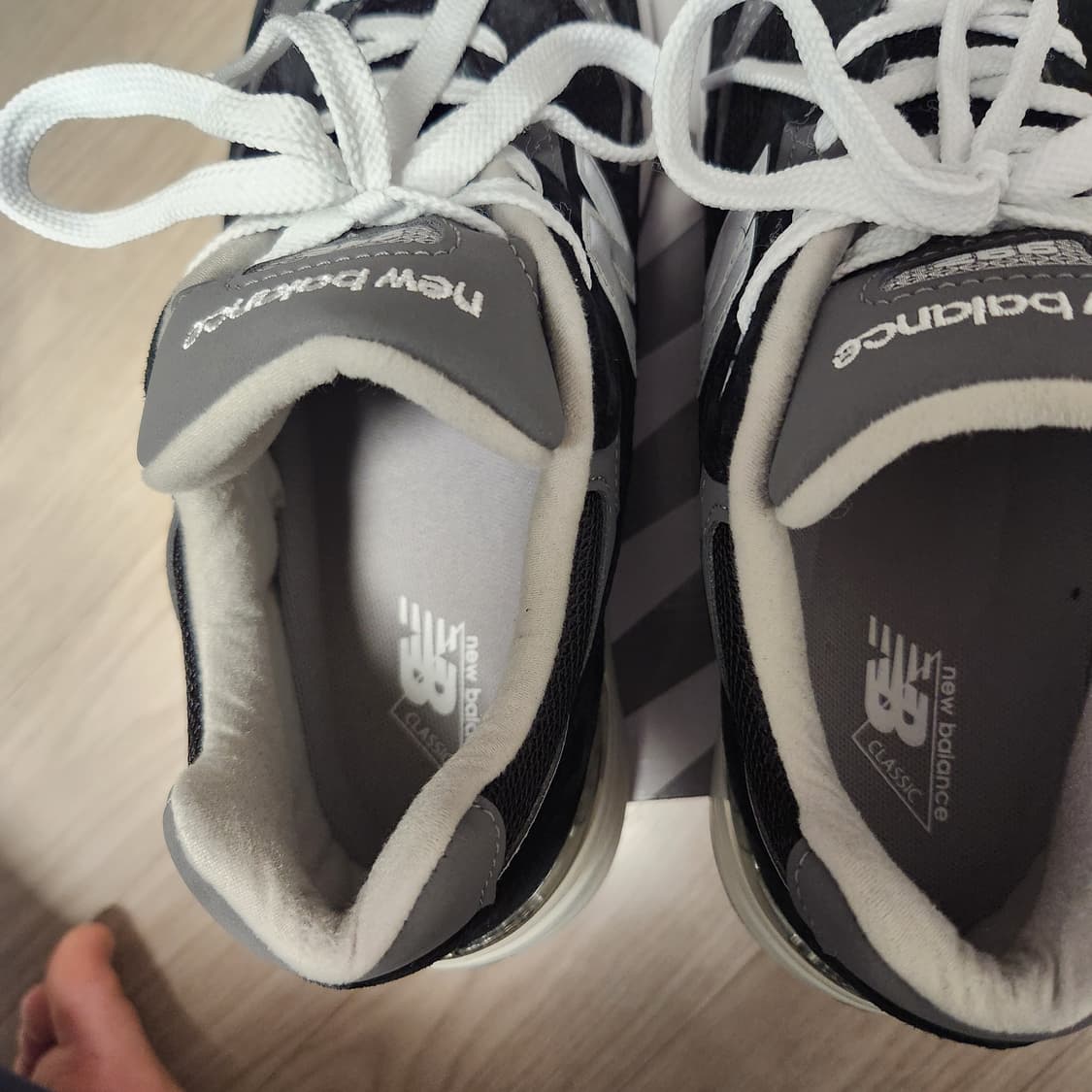 992 코어블랙그레이 275 상품이미지2