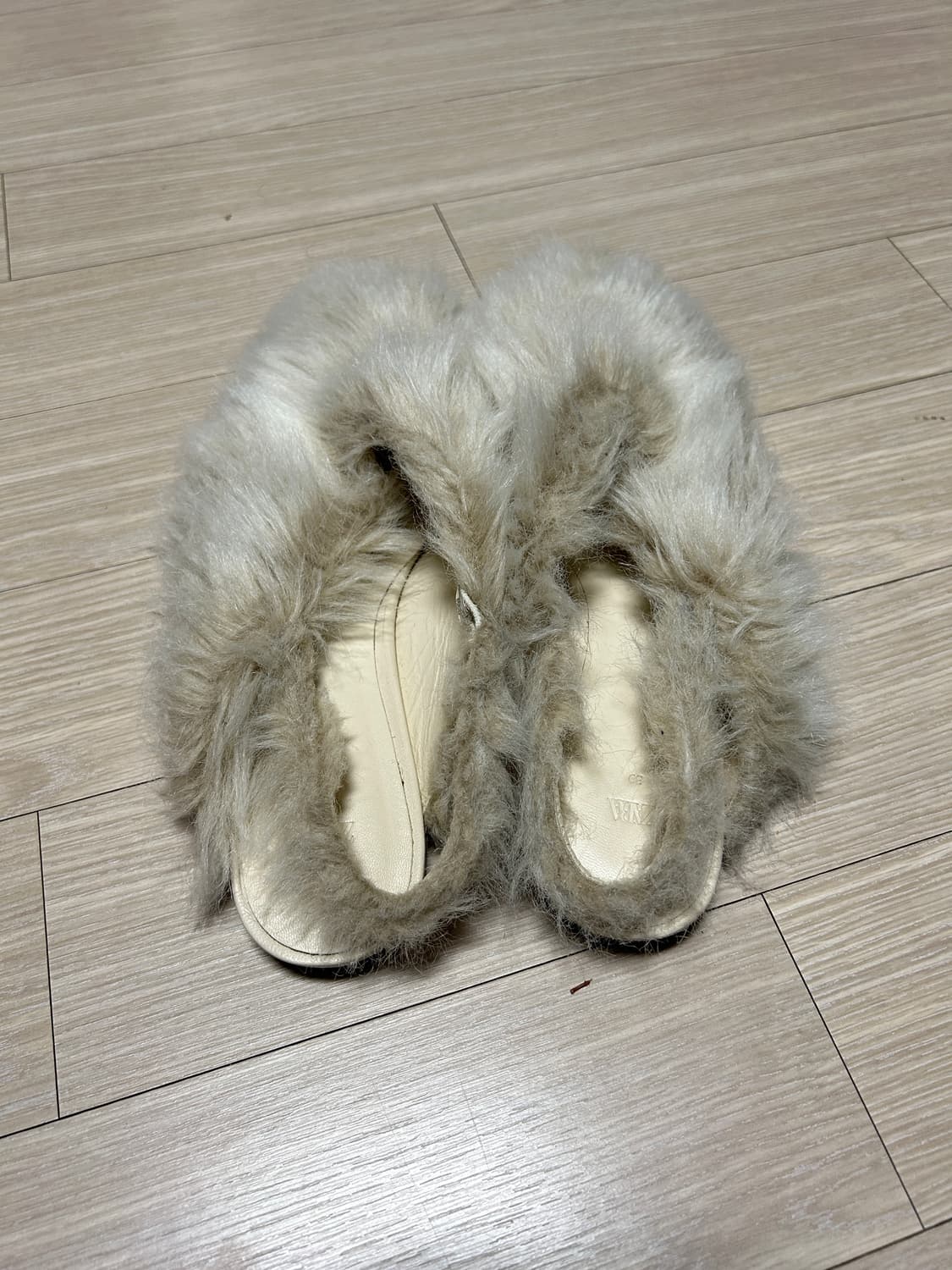 자라 퍼 뮬 상품이미지3