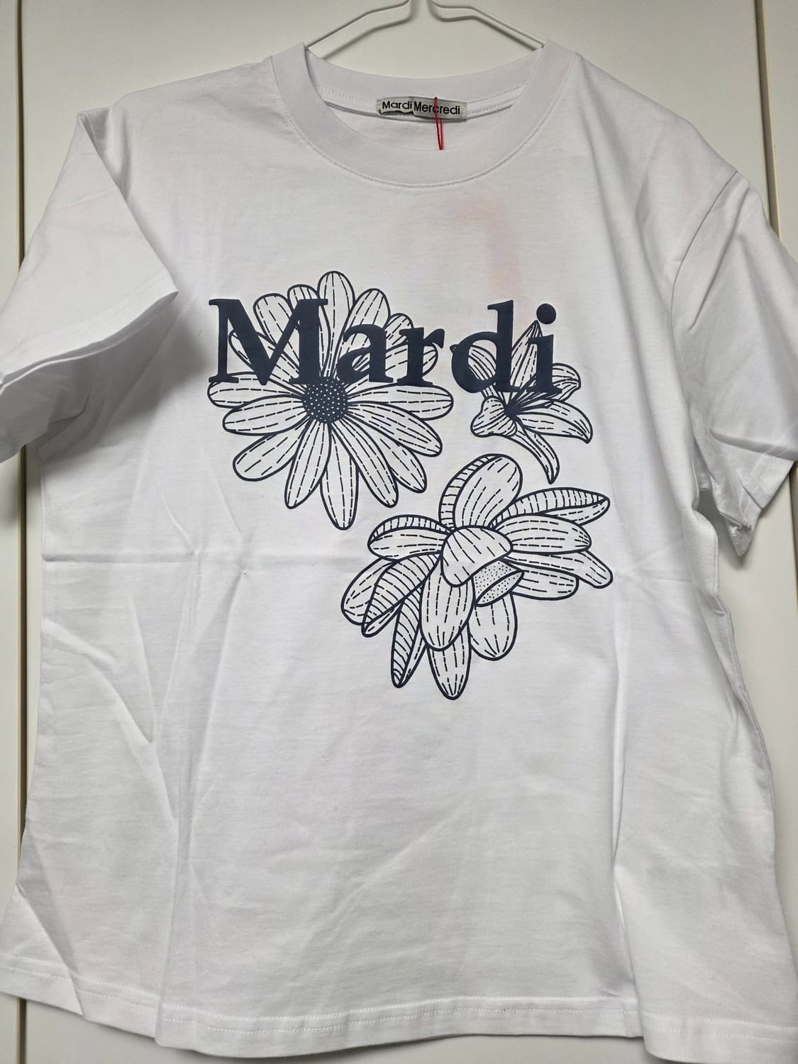 마르디 메크르디 반팔티 상품이미지1