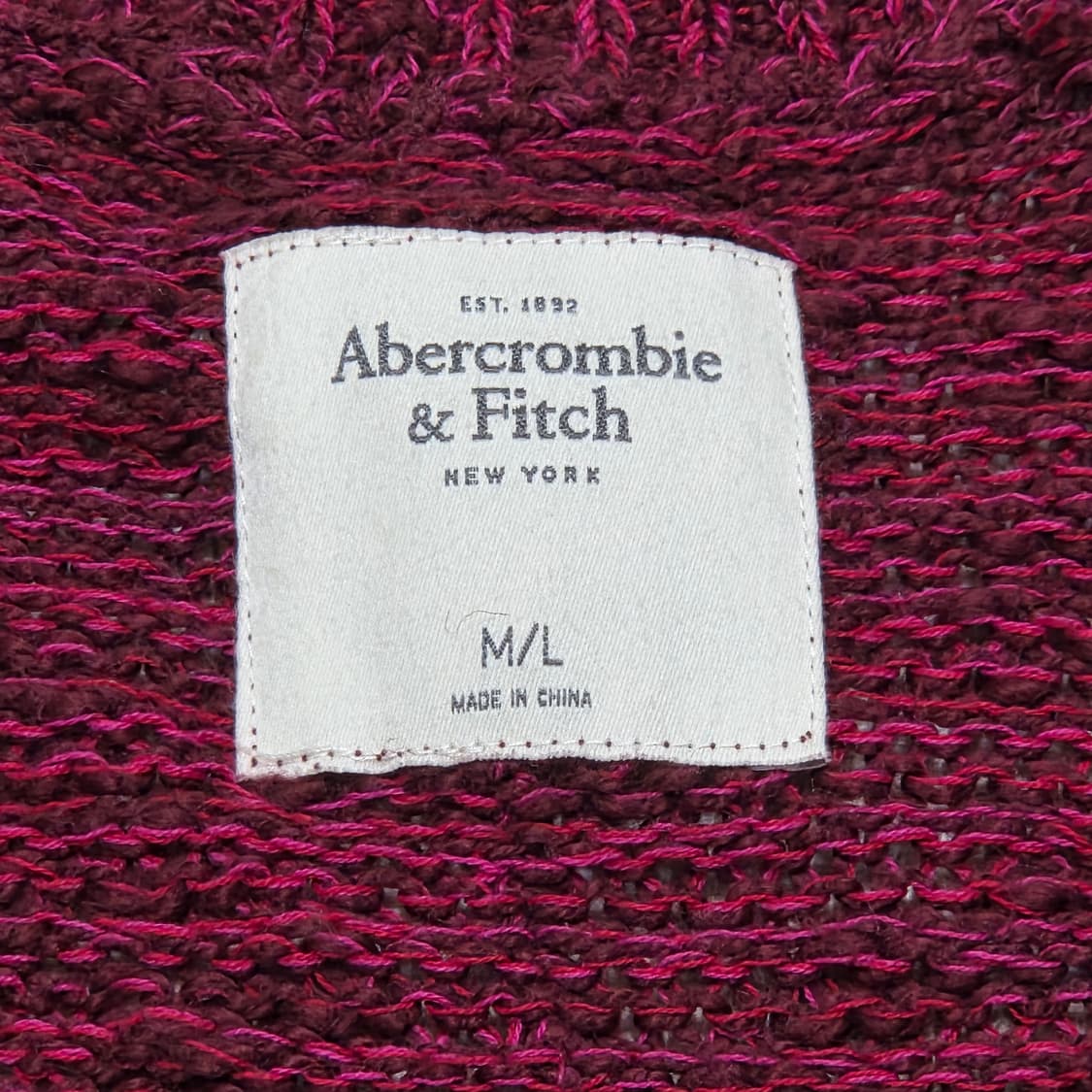 Abercrombie & Fitch 아베크롬비 니트 가디건입니다

가격: 상품이미지3