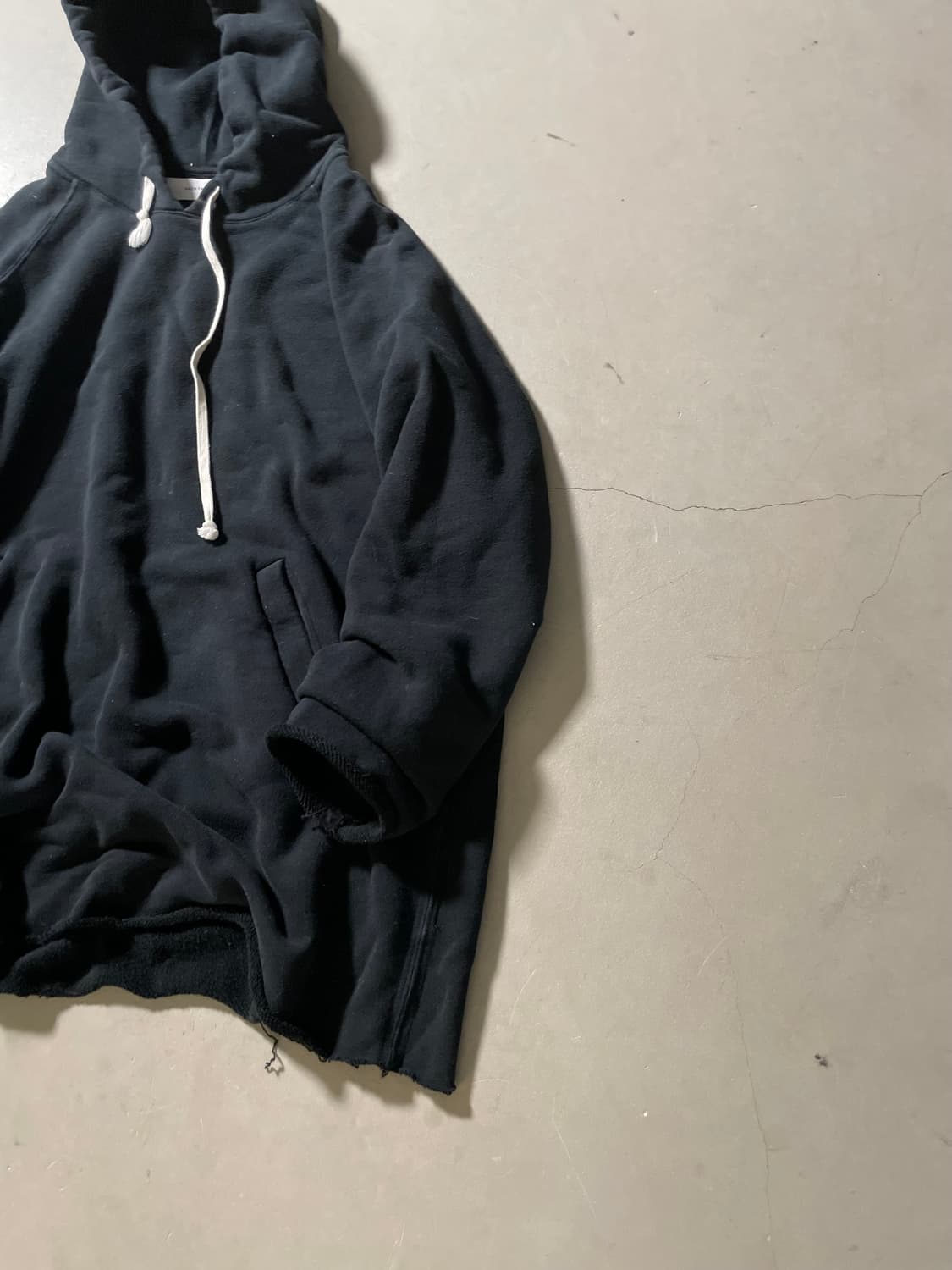 파세타즘 Cut-Off Hem & Cuff Pullover Hoodie 상품이미지3