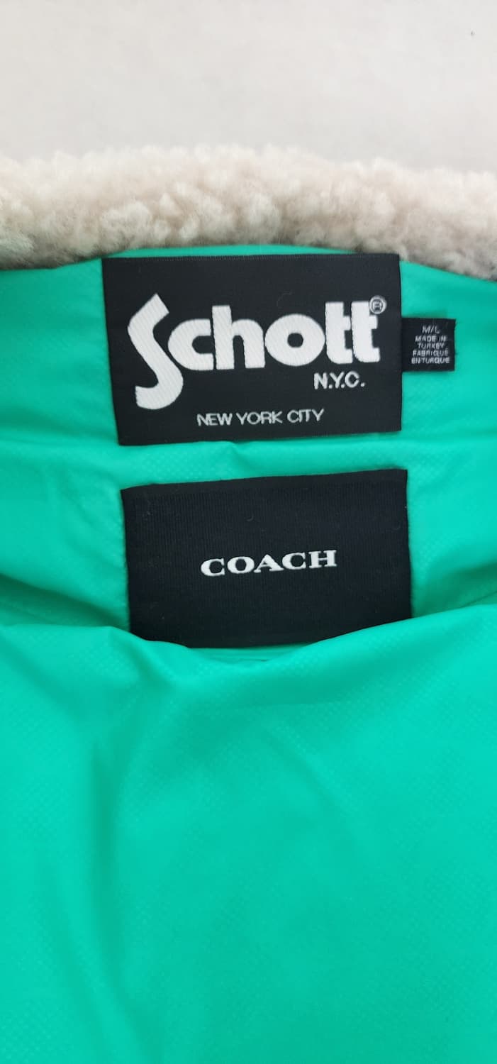 코치 Schott 콜라보 패딩 베스트 (정품) 상품이미지5