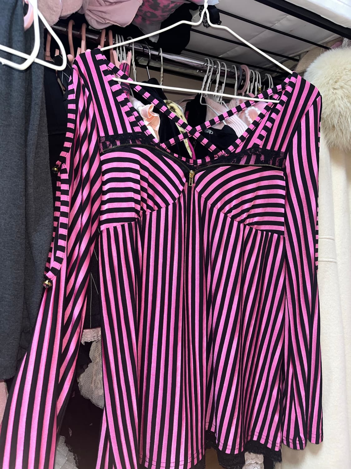 빈티지 검정 핑크 스트라이프 오네갸루 탑 티셔츠 마즈깔 mars dia 상품이미지1