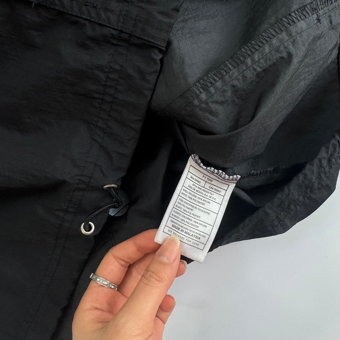 Nike 나이키 스우시 블랙 바람막이  상품이미지6