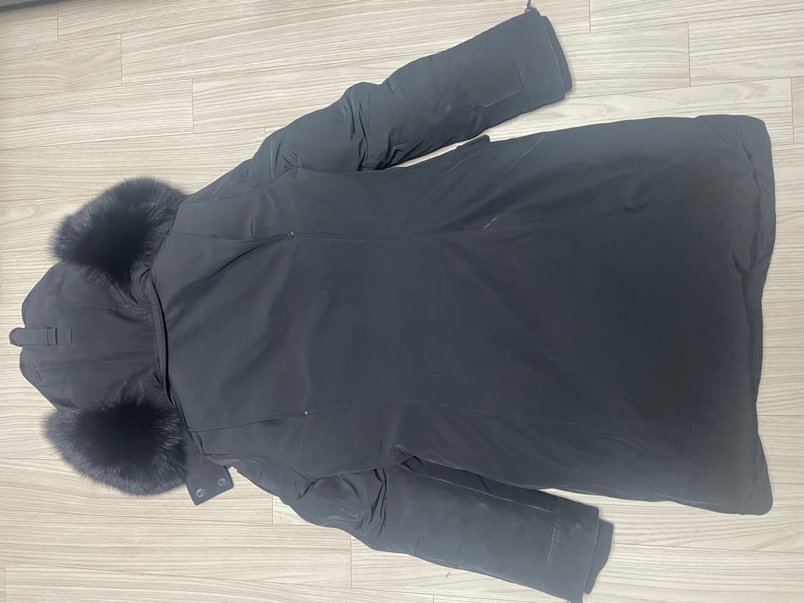 무스너클 블랙 폭스퍼 케이 에디션 여성M 상품이미지9