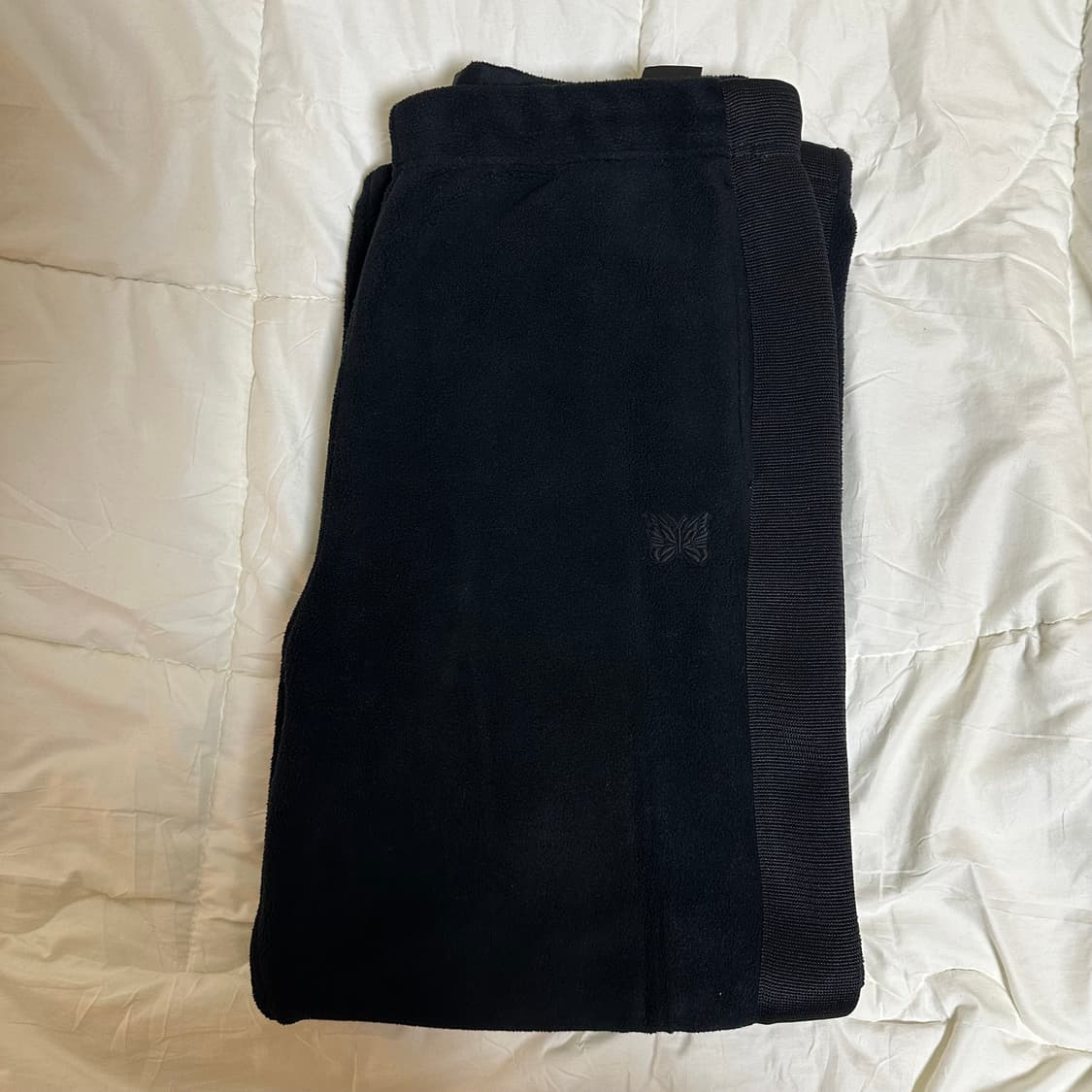 유니클로 니들스 후리스 팬츠 검정색상 L사이즈 판매합니다  상품이미지1