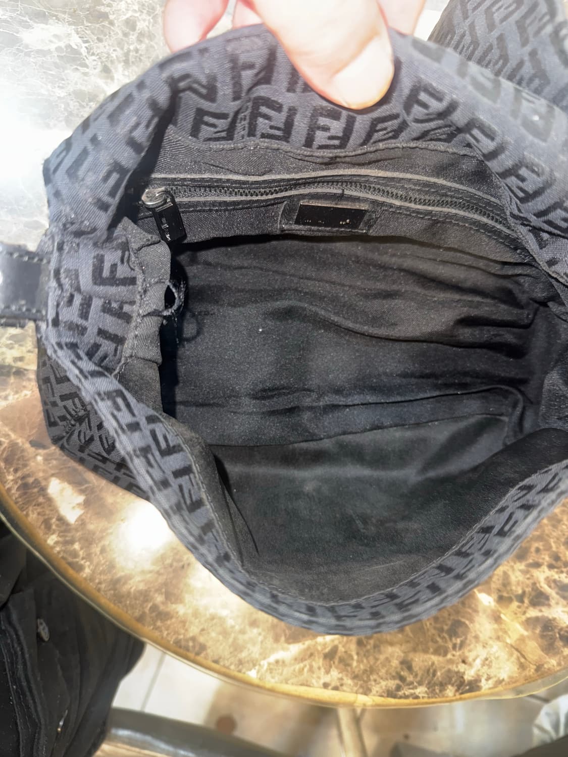 정품 펜디 주카 맘마백 팝니다 상품이미지6