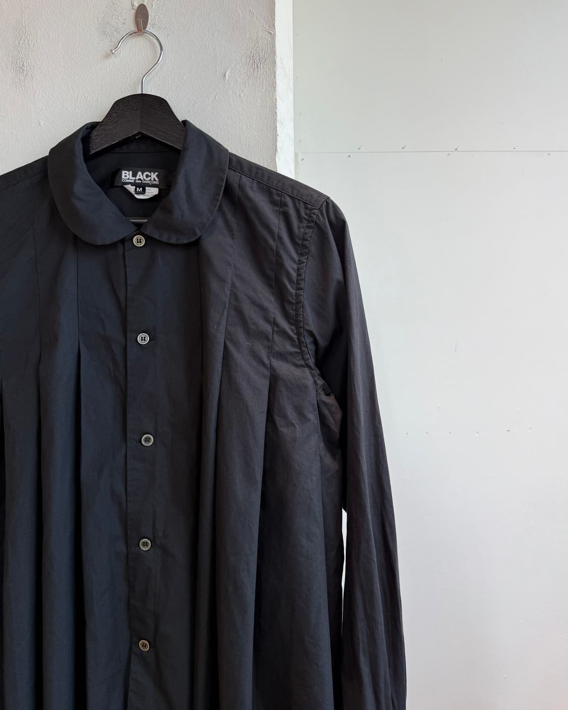 꼼데가르송 블랙 AD2017 핀턱 라운드 셔츠  상품이미지5