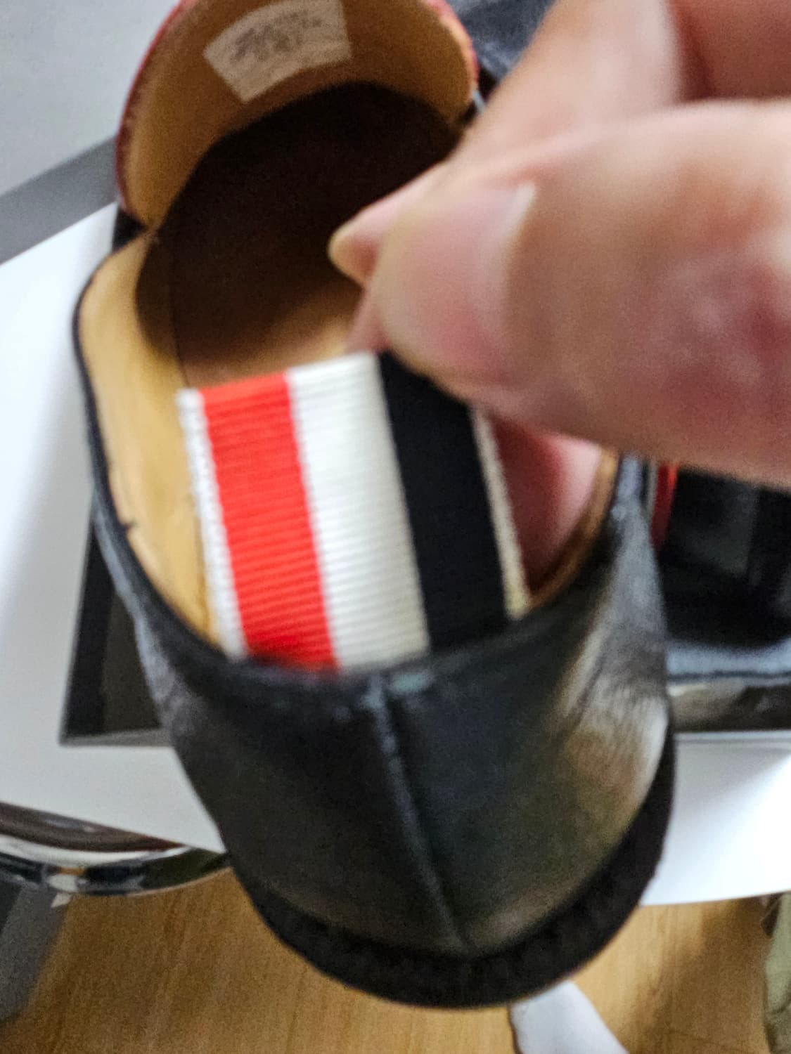 톰브라운 페니 로퍼 풀세트(41사이즈/260~265) 상품이미지4