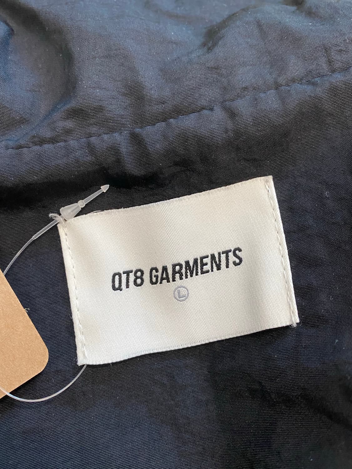 큐디에잇가먼츠(QT8 GARMENTS) 윈드브레이커 상품이미지5