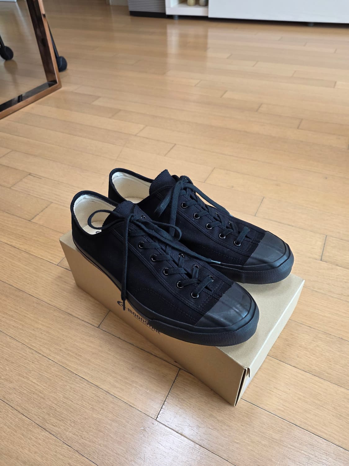 문스타 짐클래식 블랙 스니커즈 280 (US10) 상품이미지2