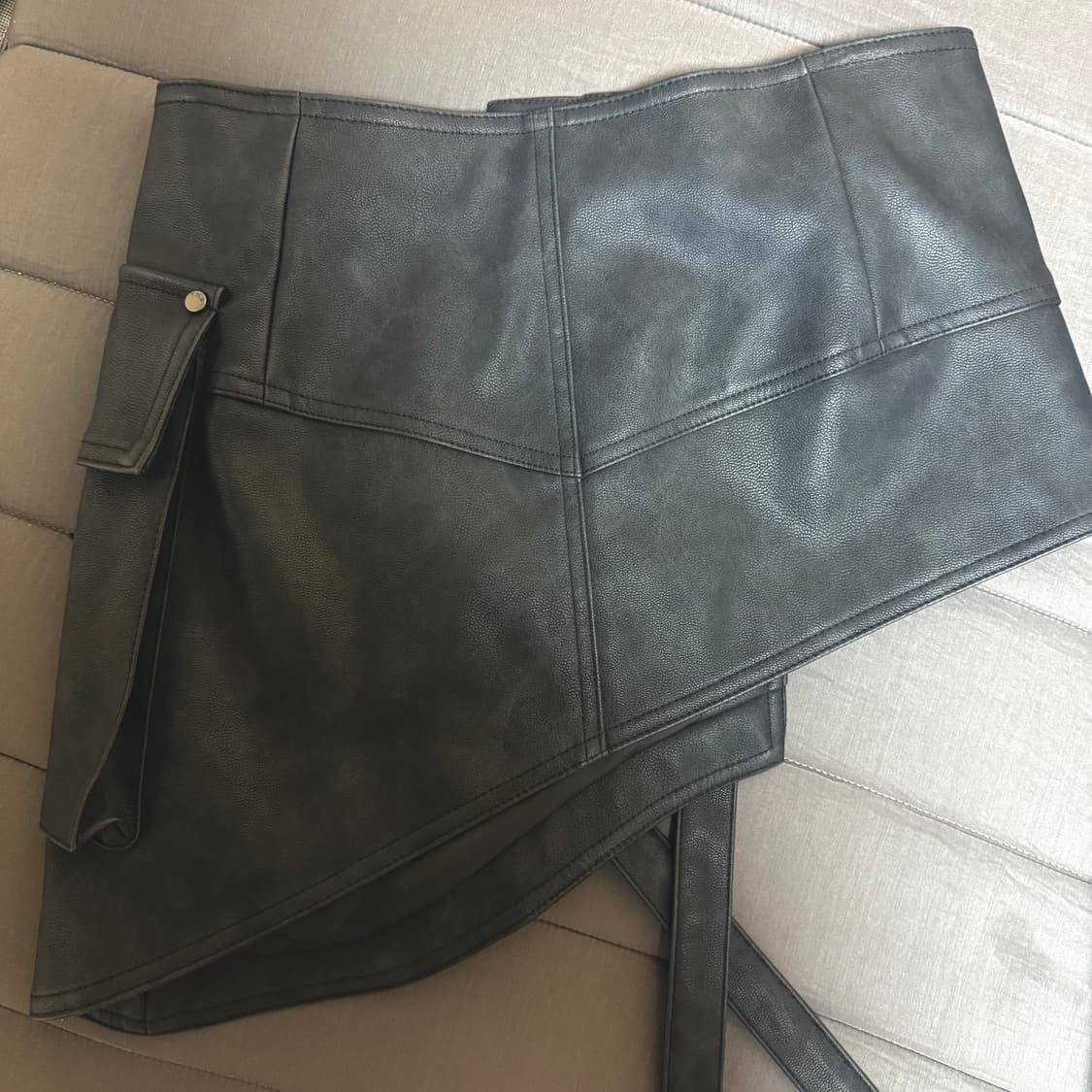 트리밍버드 레더랩스커트 Belted Layered Leather Wrap 상품이미지2