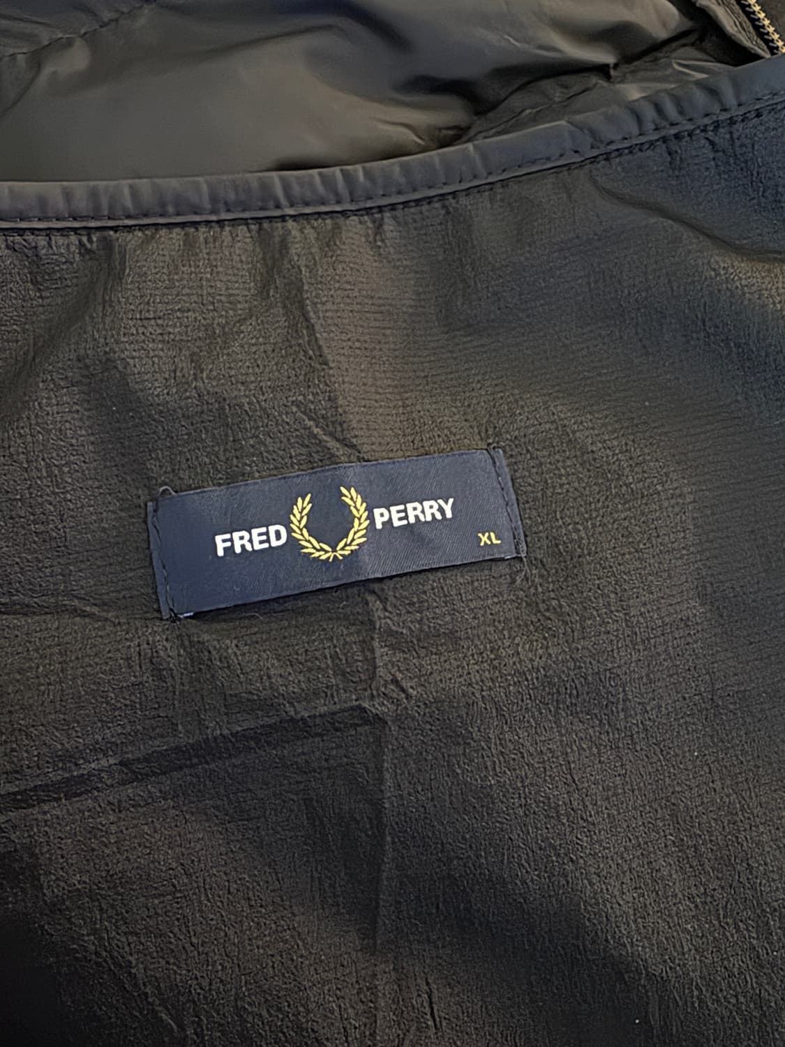 프레드페리 인술레이트 경량패딩 상품이미지5