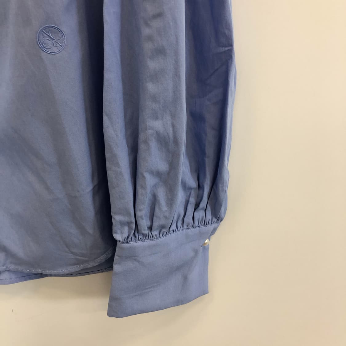 NONLOCAL (새상품) 논로컬 핀턱 커프스 오픈카라셔츠 F 상품이미지2