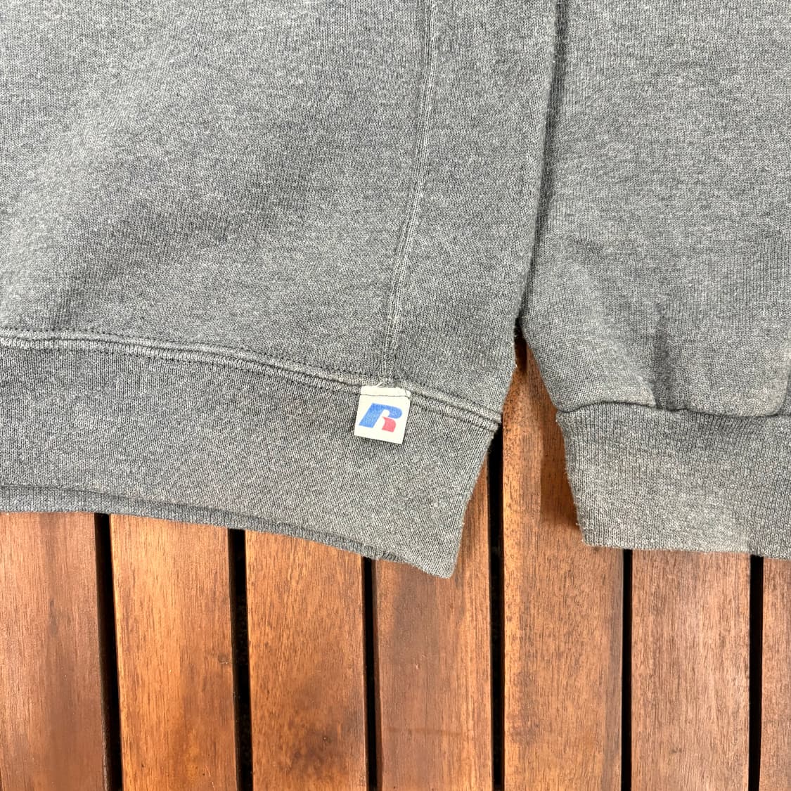 (S) 러셀 자수 로고 라운드 기모 맨투맨 상품이미지4