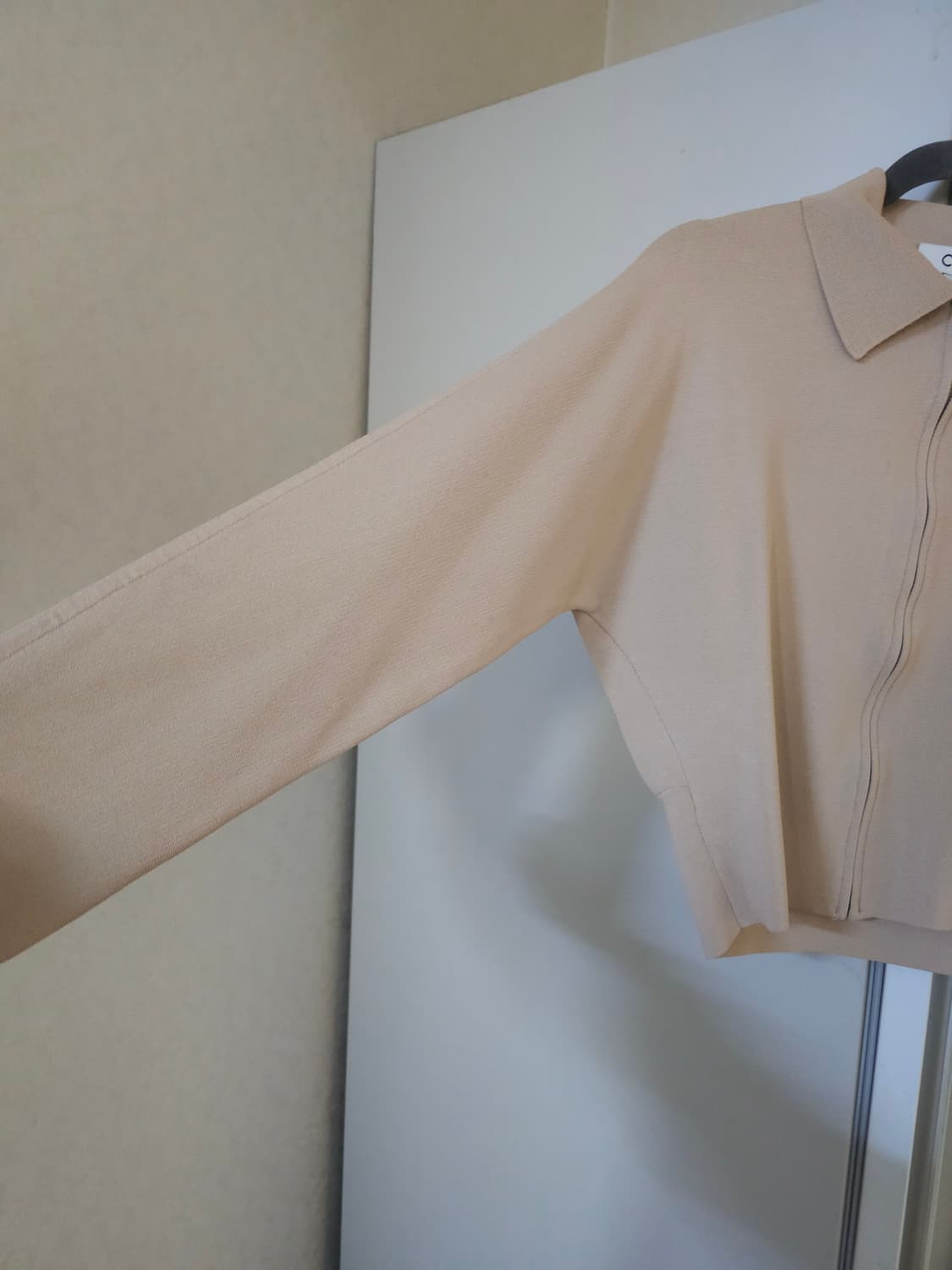 COS 코스 지퍼 니트 가디건 베이지 상품이미지3