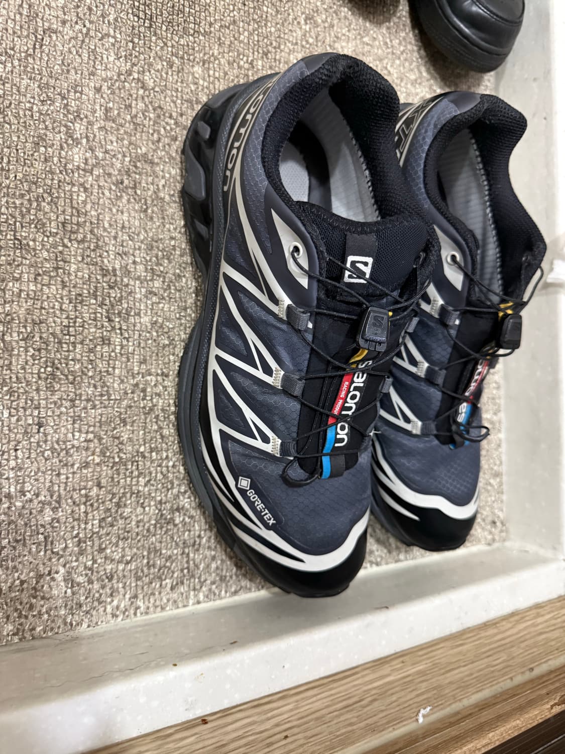 살로몬 고어텍스 블랙 에보니 265 상품이미지3