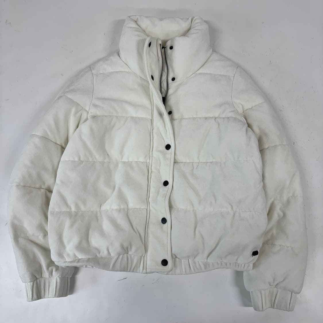 DKNY 벨벳 점퍼 상품이미지3