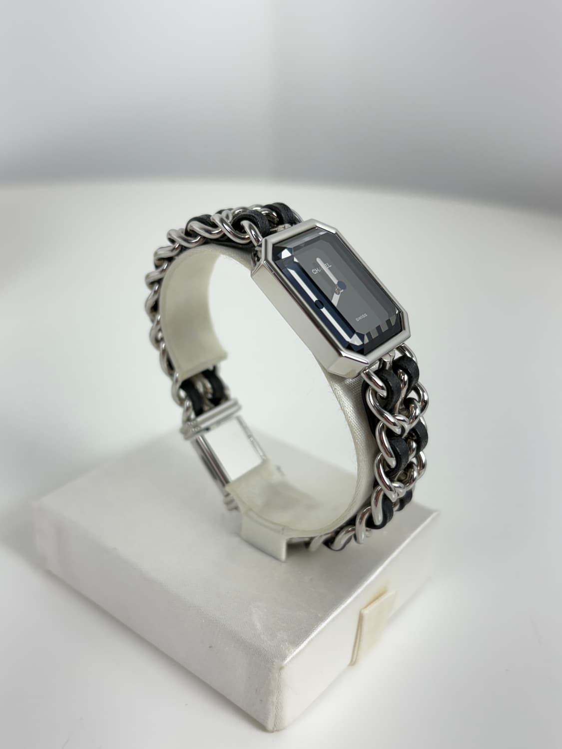 샤넬 프리미에르 실버 여성시계 M 상품이미지4