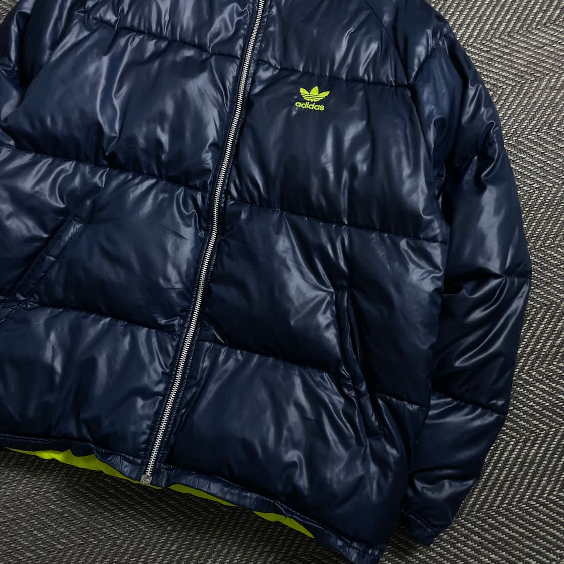 00s 아디다스 네온 자수로고 네이비 패딩 점퍼o 4523 상품이미지2