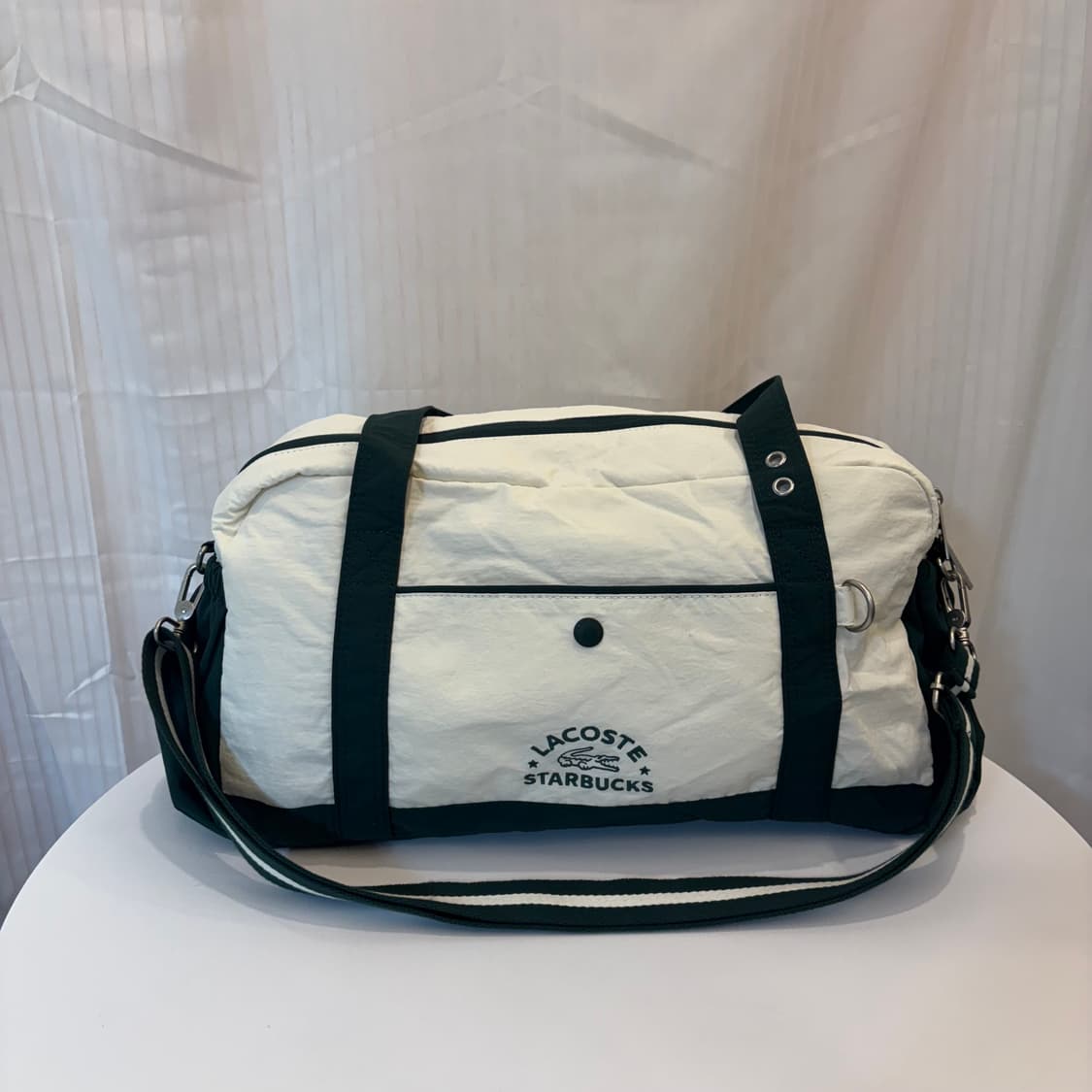 정품 라코스테X스타벅스 멀티플백     상품이미지1