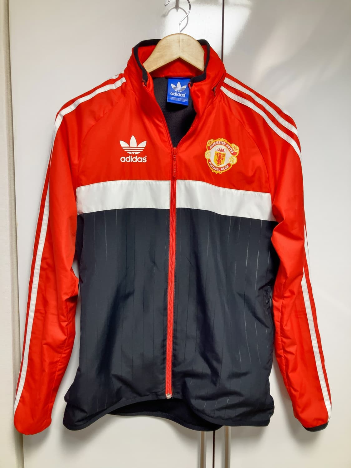 아디다스 맨유 레드 블랙 져지 바람막이 집업 자켓 상품이미지1