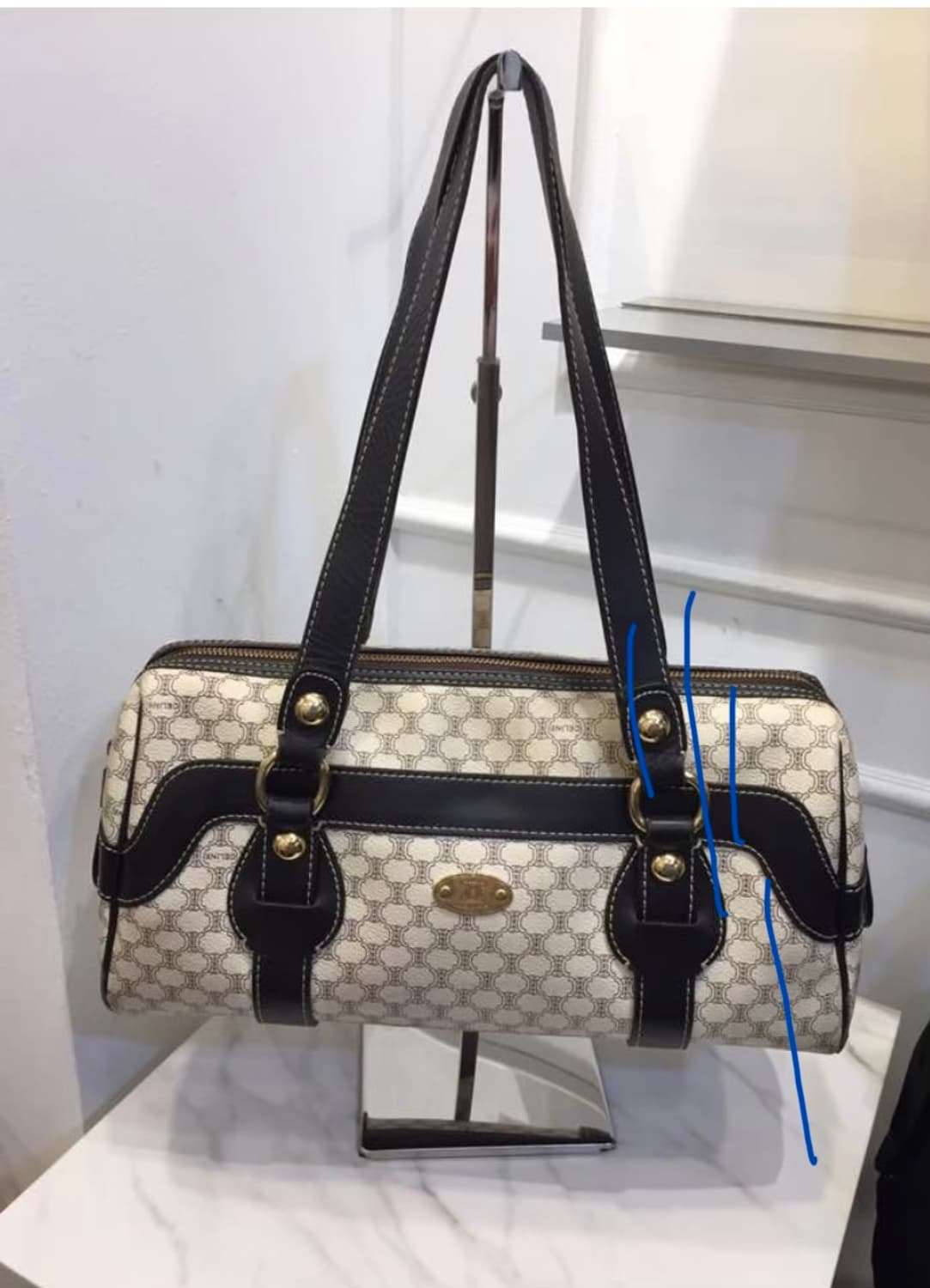 구합니다 셀린느 마카담 숄더백 상품이미지1