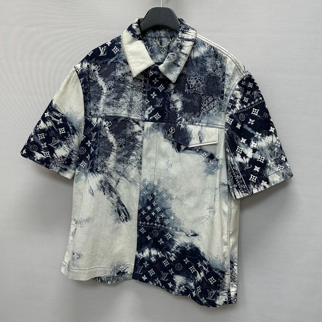 루이비통 모노그램 반다나 데님 셔츠 인디고 (105)  상품이미지2