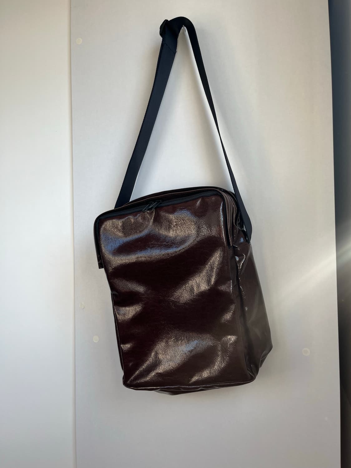 regular sport crossbag brown 상품이미지1