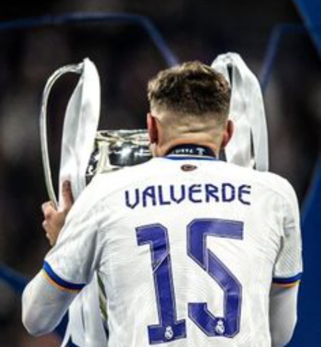 21-22 레알마드리드 홈 발베르데 유니폼 L사이즈 챔스파이널버전  상품이미지9