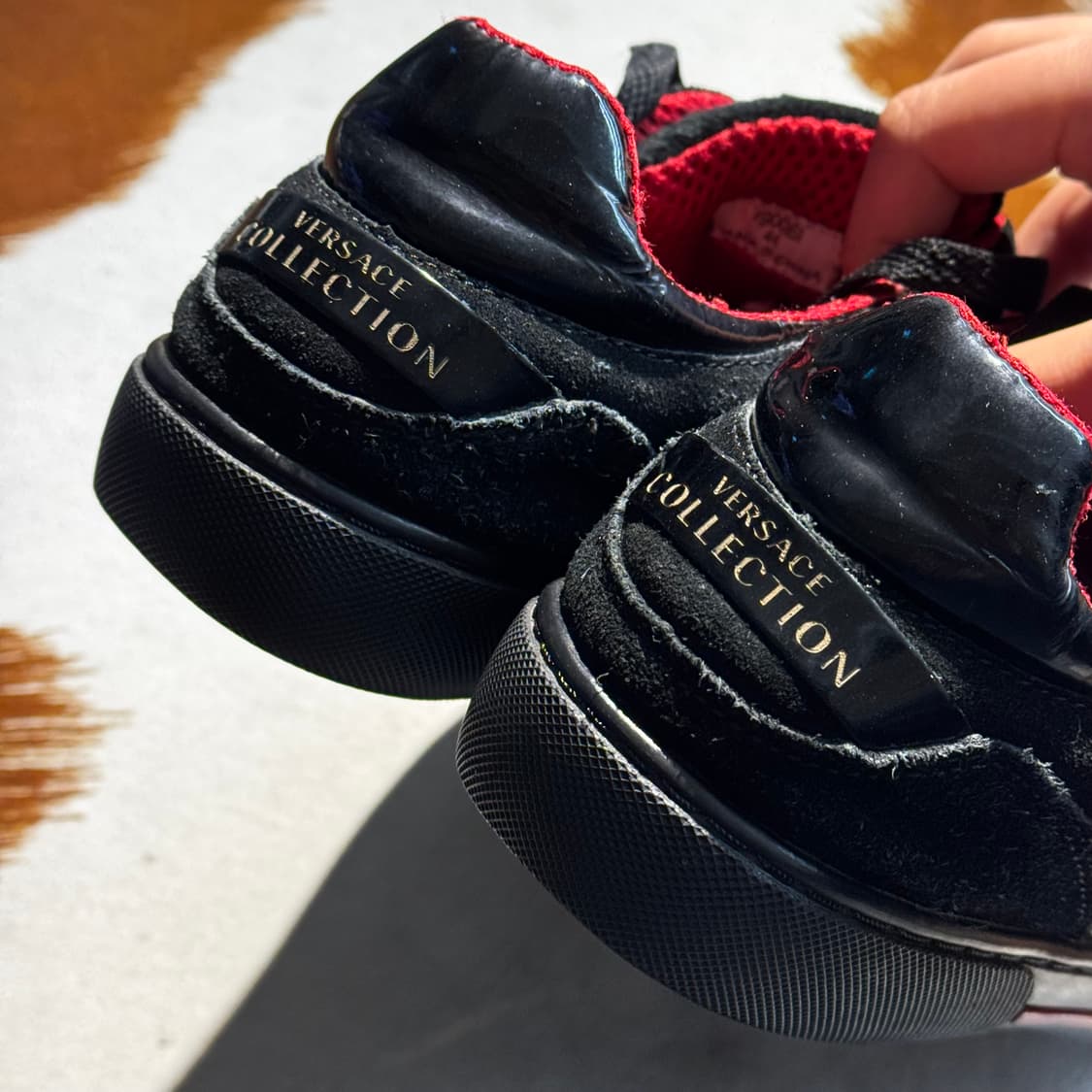 베르사체 컬렉션 스웨이드 스니커즈 44 (285) 상품이미지6