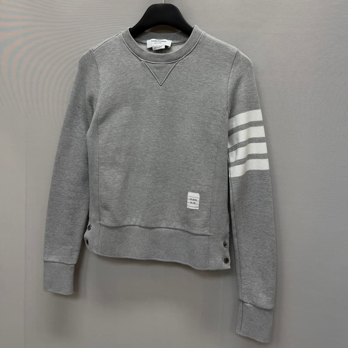 톰브라운 사선완장 맨투맨 (44)  상품이미지3