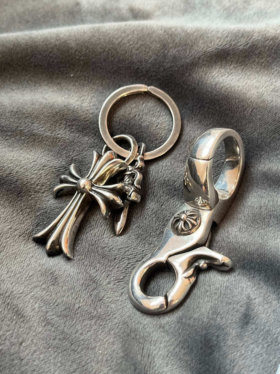 크롬하츠 스몰크로스&5대거 키링, 퀵클립 상품이미지1