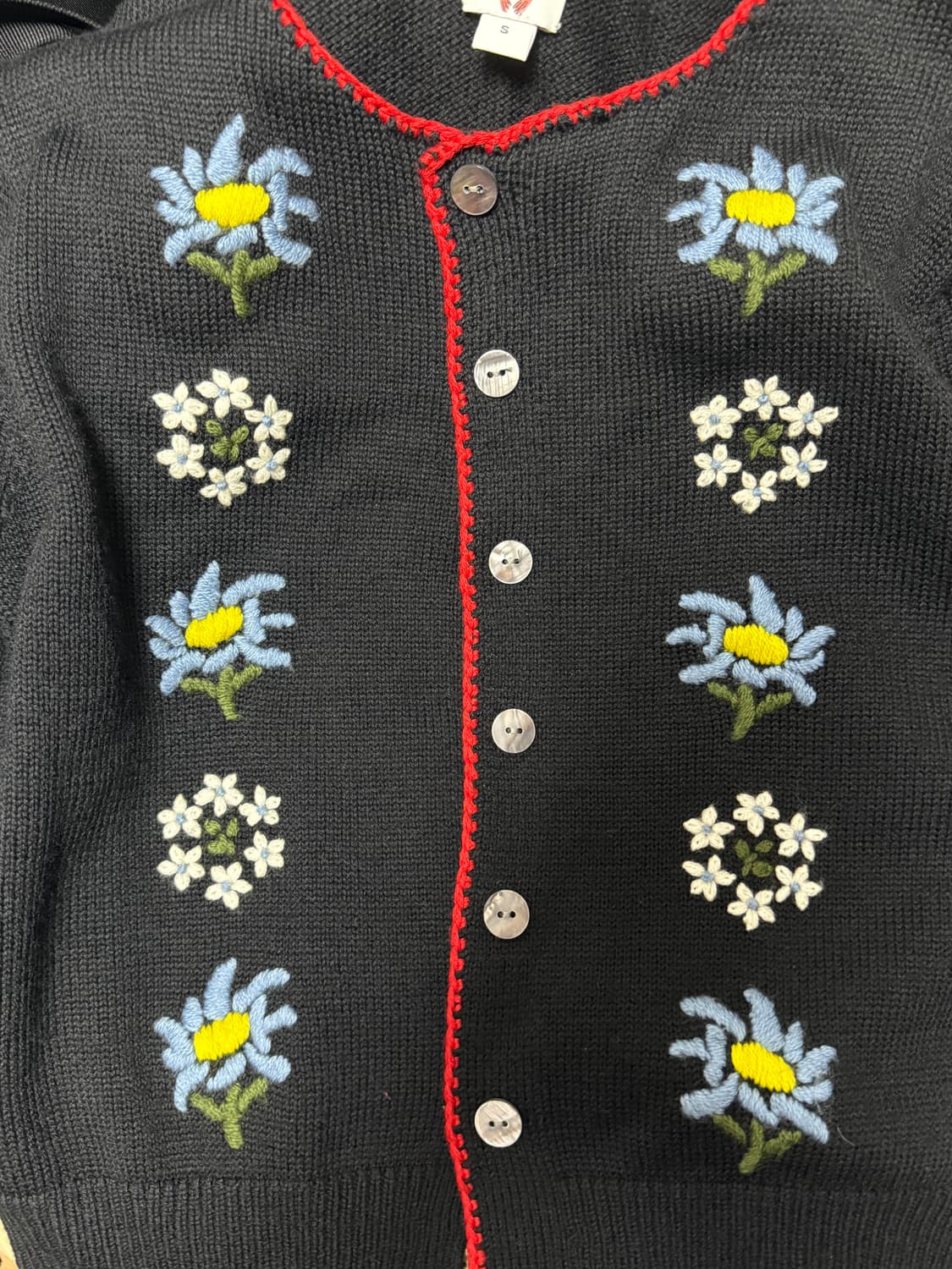 쉬림프 shrimps 꽃 자수 가디건  상품이미지10
