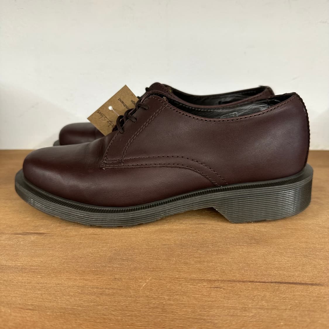 닥터마틴 다크브라운 3홀 더비슈즈 상품이미지3